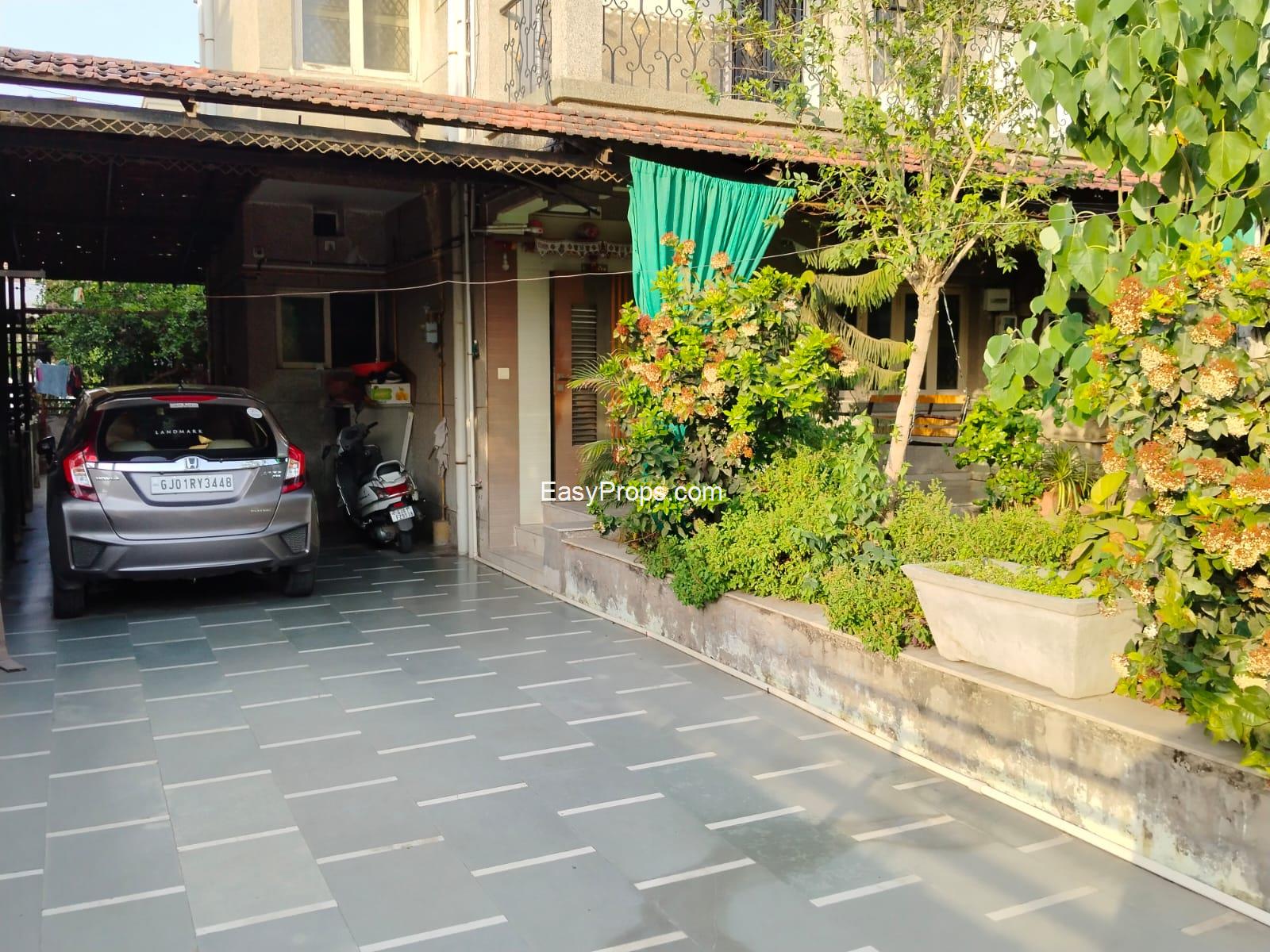 4 bhk bunglow on Sale 